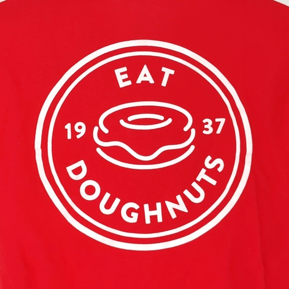 Krispy Kreme Red Eat Doughnuts Employee Shirt Size Small - Picture 3 of 5